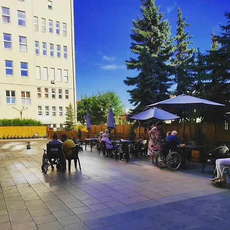 Dom Opieki Nestor 酒店 华沙
